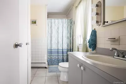 2 Fenwick Street, Mastic, NY 11950 - Photo 9