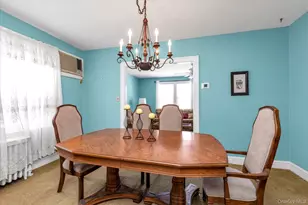 59 Stratford Ave, Williston Park, NY 11596 - Photo 5