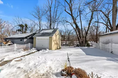 59 Stratford Avenue, Williston Park, NY 11596 - Photo 17