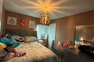 17 Hampton Rd, Shirley, NY 11967 - Photo 13