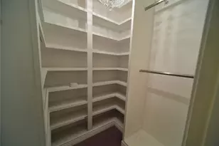 102 Cove Ct, Bronx, NY 10473 - Photo 19