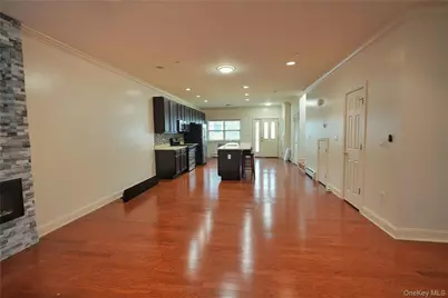 102 Cove Court #A, Bronx, NY 10473 - Photo 7