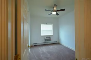 102 Cove Ct, Bronx, NY 10473 - Photo 25