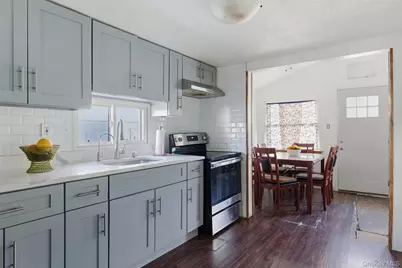 255 Evans Avenue, Elmont, NY 11003 - Photo 7