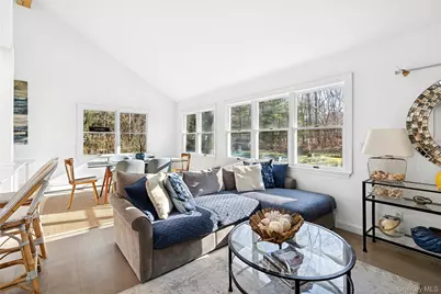 364 Three Mile Harbor Road, East Hampton, NY 11937 - Photo 7