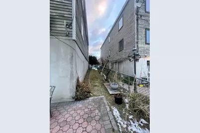 119 Pelhamdale Avenue, Mount Vernon, NY 10553 - Photo 5