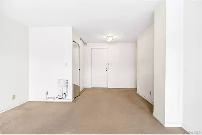 12 Old Mamaroneck Road #2G, White Plains, NY 10605 - Photo 7