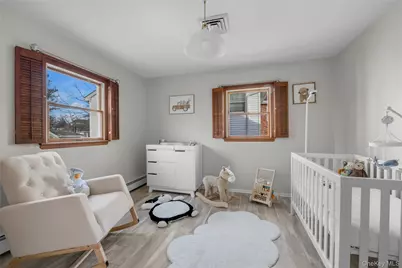 29 3rd Avenue, Port Washington, NY 11050 - Photo 19