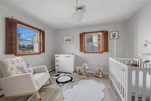 29 3rd Ave, Port Washington, NY 11050 - Photo 19