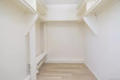 8 Patricia Court, Bethpage, NY 11714 - Photo 19