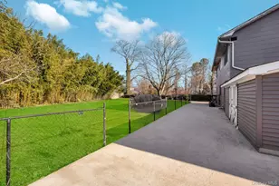 11 Marlo Ln, Hauppauge, NY 11788 - Photo 7