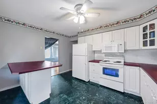 11 Marlo Ln, Hauppauge, NY 11788 - Photo 23