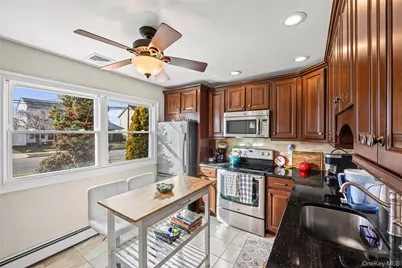 3285 Neptune Avenue, Oceanside, NY 11572 - Photo 5