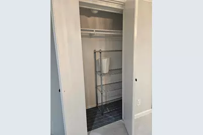 43 Hartman  Hill Road, Huntington, NY 11743 - Photo 5