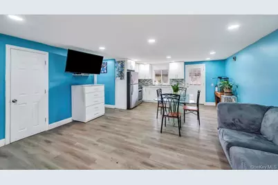 19 Windus Drive, Shirley, NY 11967 - Photo 9