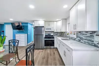 19 Windus Drive, Shirley, NY 11967 - Photo 11