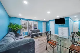 19 Windus Dr, Shirley, NY 11967 - Photo 7