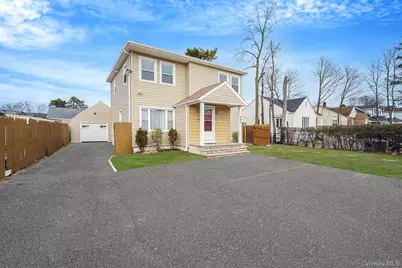 245 Elmore Street, Central Islip, NY 11722 - Photo 3