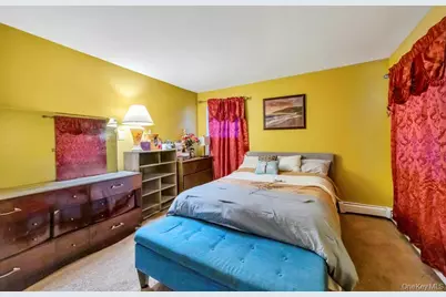 542 Freeman Avenue, Brentwood, NY 11717 - Photo 15