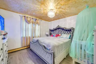 542 Freeman Ave, Brentwood, NY 11717 - Photo 21