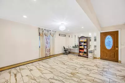 542 Freeman Avenue, Brentwood, NY 11717 - Photo 23