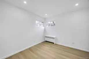 303 Woodbury Rd, Hicksville, NY 11801 - Photo 11