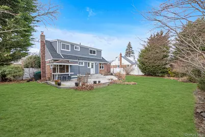 111 Elberta Drive, East Northport, NY 11731 - Photo 17