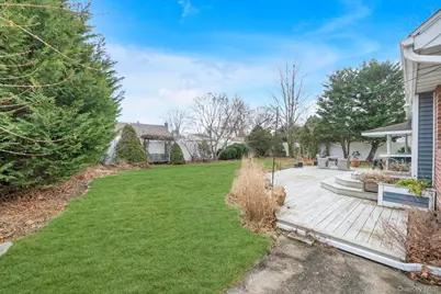 111 Elberta Drive, East Northport, NY 11731 - Photo 19