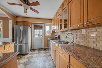 111 Elberta Drive, East Northport, NY 11731 - Photo 7