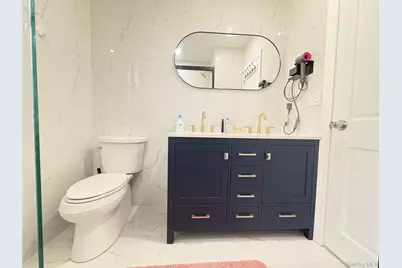 41-75 Morgan Street, Little Neck, NY 11363 - Photo 29