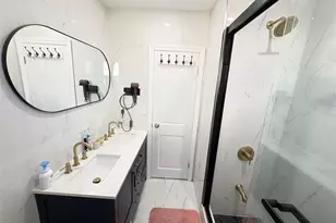 41-75 Morgan St, Little Neck, NY 11363 - Photo 31