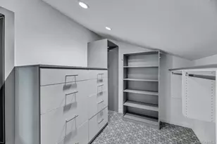 33 Old Canoe Place Rd, Hampton Bays, NY 11946 - Photo 11