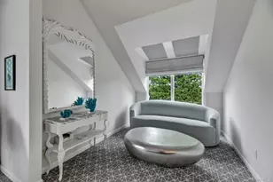 33 Old Canoe Place Rd, Hampton Bays, NY 11946 - Photo 13