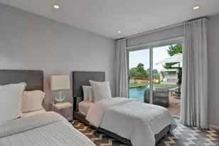 33 Old Canoe Place Rd, Hampton Bays, NY 11946 - Photo 19