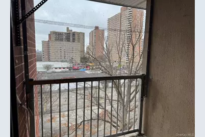 43-20 Union Street #6D, Flushing, NY 11355 - Photo 7