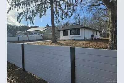 52 Crystal Beach Boulevard, Moriches, NY 11955 - Photo 3