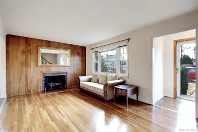 244 Hamilton Avenue, West Hempstead, NY 11552 - Photo 3