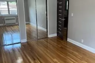 10-01 154th St, Whitestone, NY 11357 - Photo 5