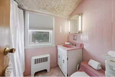 96 White Plains Avenue, West Harrison, NY 10604 - Photo 17