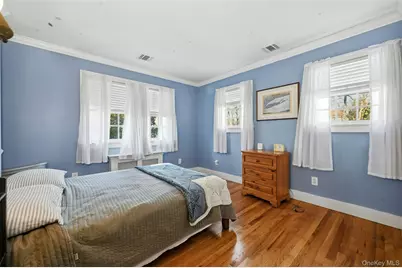 44 Bayberry Drive, Huntington, NY 11743 - Photo 17