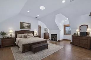 3 Chestnut Ct, Old Westbury, NY 11568 - Photo 27