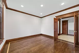 3 Chestnut Ct, Old Westbury, NY 11568 - Photo 15