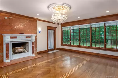 3 Chestnut Court, Old Westbury, NY 11568 - Photo 11