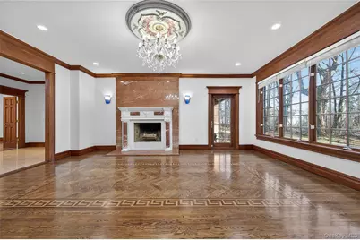 3 Chestnut Court, Old Westbury, NY 11568 - Photo 9