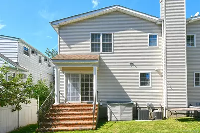 16 Inwood Road #A, Port Washington, NY 11050 - Photo 17