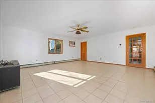 2522 Hewlett Ln, Bellmore, NY 11710 - Photo 9