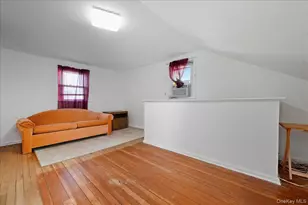 2522 Hewlett Ln, Bellmore, NY 11710 - Photo 19