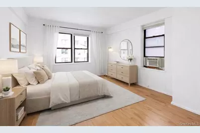 99-21 67 Road #3A, Forest Hills, NY 11375 - Photo 15