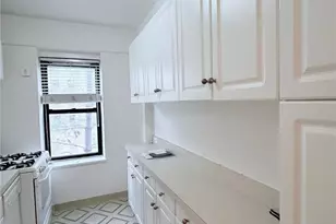 99-21 67th Rd, Forest Hills, NY 11375 - Photo 9