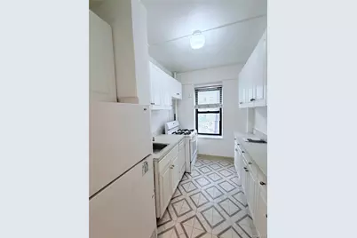 99-21 67 Road #3A, Forest Hills, NY 11375 - Photo 11